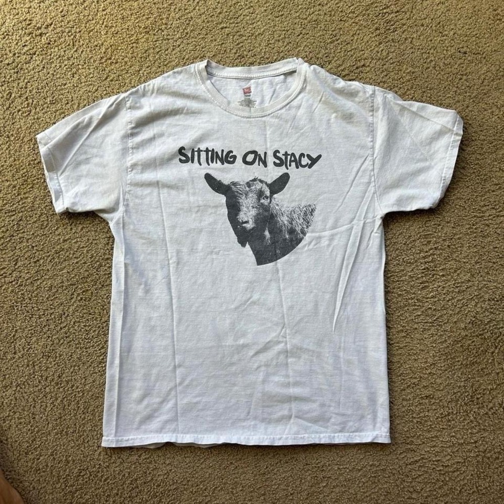 Vintage White Sitting on Stacy Sitting on Saturn goat graphic tee clothing